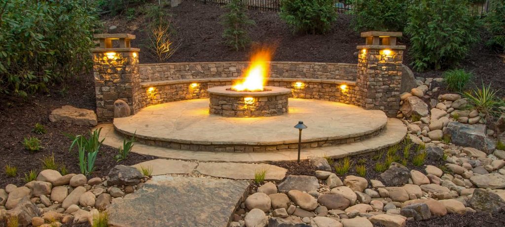 Outdoor Makeover : Great Fire Pit Deals