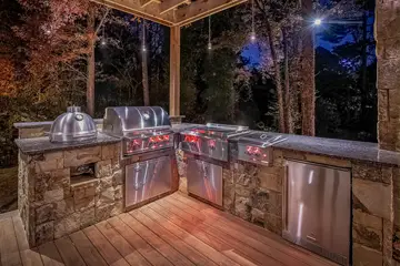 Outdoor makeover: Outdoor-Kitchens-Kamado-Grill