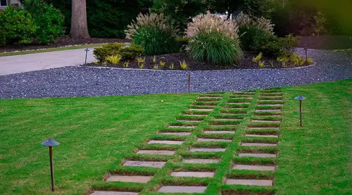 Outdoor makeover: Create-A-Stone-Pathway