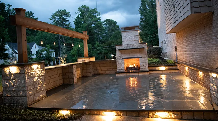 Outdoor Makeover: Traditional-Outdoor-Fireplaces-With-A-Modern-Look