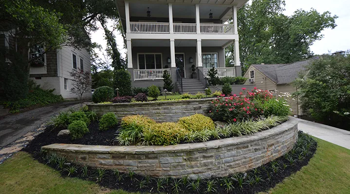 Outdoor Makeover:  Landscaping Idea For The Front Yard