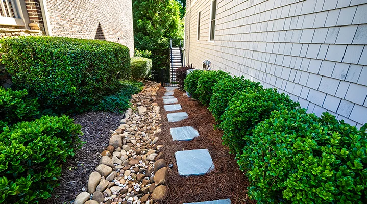 Backyard-Landscape-and-Hardscape-Ideas