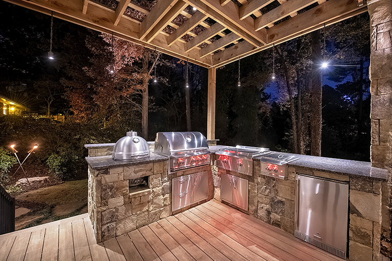 Backyard Kitchen Design Idea