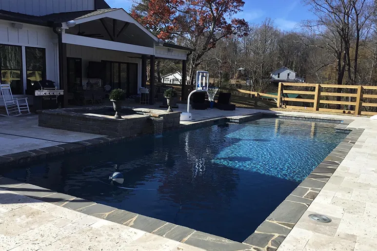 Pool design with Fence