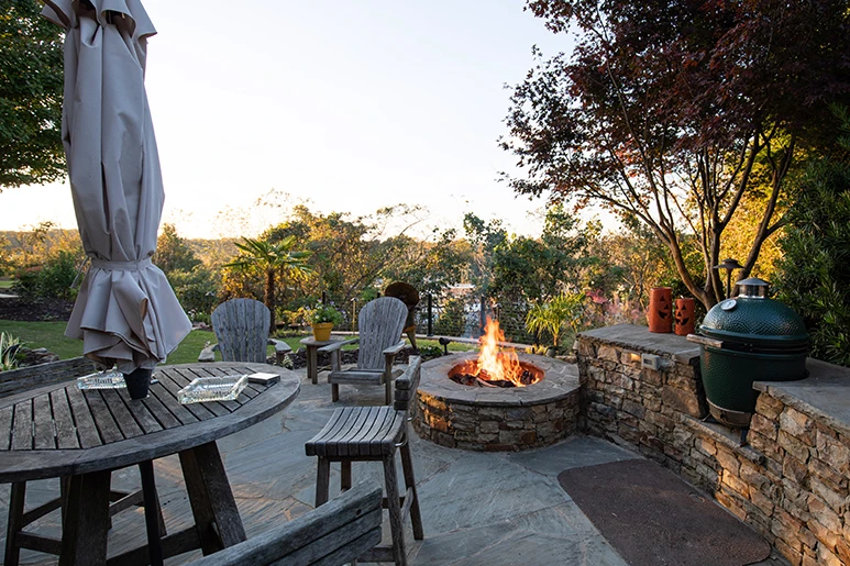 Stone or Brick Fire pit Design